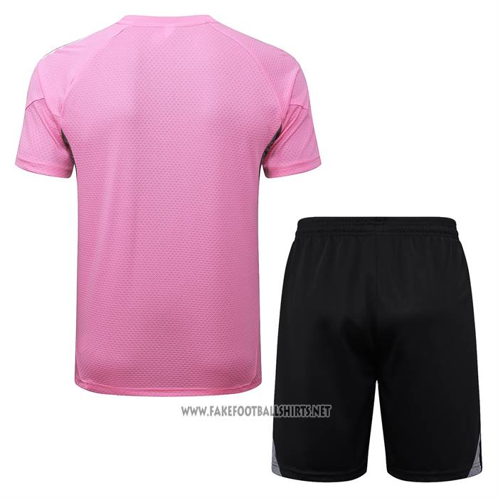 Tracksuit
 Inter Miami Short Sleeve
 2025-2026 Rosa - Shorts
